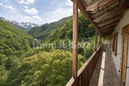 Rustico via Garossini 8, Rorà