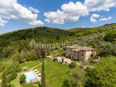 Castellina in Chianti, via chiantigiana, 62