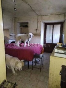 Rustico - casale all'asta via Preinera 38 e 38/A, Villar Focchiardo