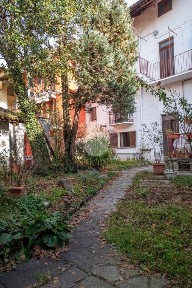 Casa colonica via Seminario 6, Centro, Giaveno