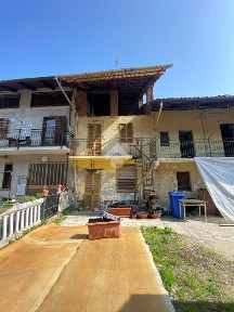 Rivarossa, Via frescot, 15