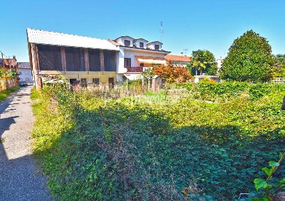 Rustico via MONTELLO 5, Brandizzo