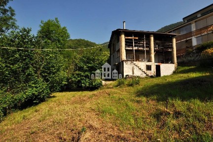 Rustico frazione Sombeila 18, Canischio