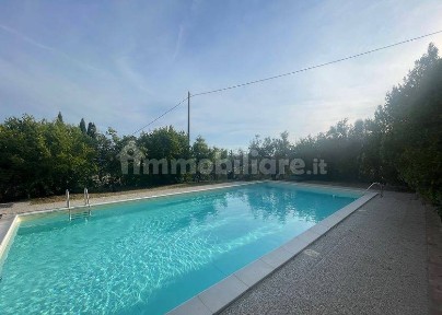 Villa unifamiliare Vocabolo Case Sparse Villa 9, Magione