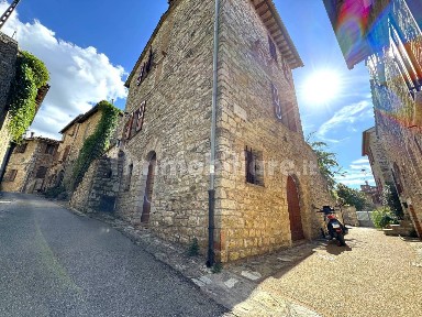 Corciano, Via del Girone, 9