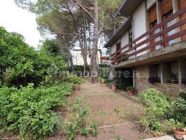 Villa unifamiliare via Chiantigiana, Centro, Castellina in Chianti