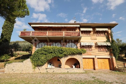 Poggibonsi, Località Poggiafrati