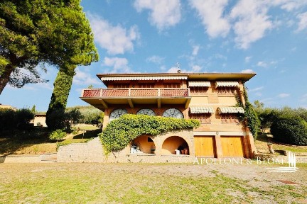 Villa unifamiliare via Maremmana Vecchia 18, Centro, Poggibonsi