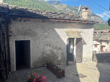 Casale via Trieste, Centro, Fenestrelle