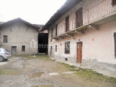 San Giorio di Susa, Via Carlo Carli, 144