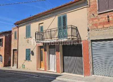 Villa bifamiliare via Lauretana nord, Valiano, Montepulciano