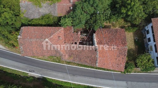 Casale via Costa 67, Roletto