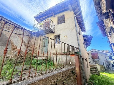 Rustico frazione Col San Giovanni 28, Col San Giovanni, Viù
