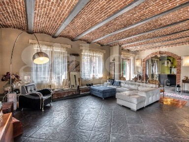 Cascina via Motta Santus, 35, Riva di Pinerolo, Pinerolo