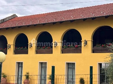 Casale strada Borgarella, Zona Periferica, Chieri