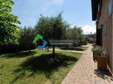 Siena, Sant'Andrea a Montecchio - Ginestreto, strada di fogliano