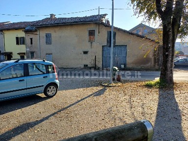 Rustico via Pinetti 50, Volpiano