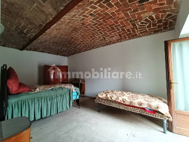Rustico via Dora Baltea 13, Borgo Revel, Verolengo