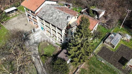 Casa colonica via Sergio De Vitis 14/16, Pontepietra, Giaveno