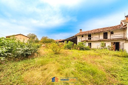 Rustico frazione San Luca, Villafranca Piemonte