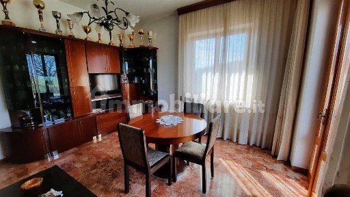Villa unifamiliare, buono stato, 313 m², Centro, Asciano