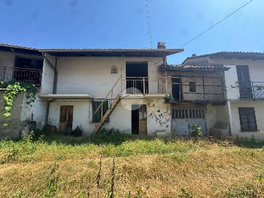 Rustico via Vallo 10, Varisella