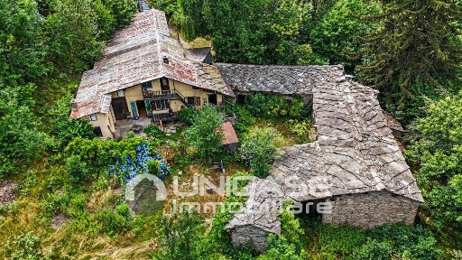 Lusernetta, Via Rocche Finestre