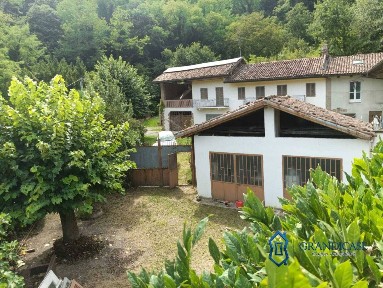 Casale Strada Val Berzano 16, Casalborgone