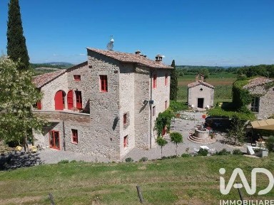 Colle di Val d'Elsa, Podere Colle di Val D'elsa