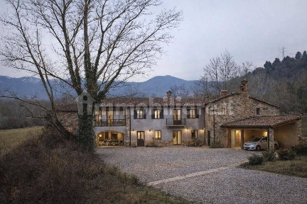 Piossasco, Via San Bernardino, 31