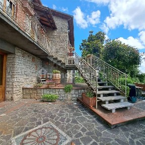 Villa unifamiliare 205 m², Centro, Sinalunga