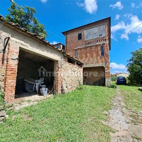 Villa unifamiliare 150 m², Centro, Sinalunga