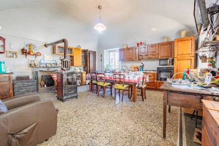 Casale Strada Galavardiera 8, Cumiana