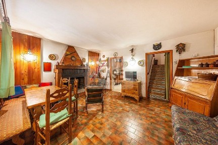 Abbadia San Salvatore, Strada Provinciale per la Vetta dell'Amiata, 5
