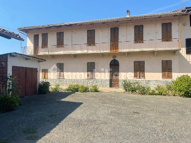 Cascina via Paschere, Cavour