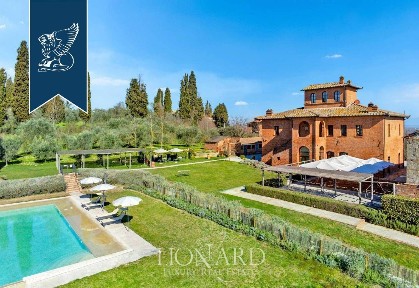 Villa unifamiliare, ottimo stato, 800 m², Bettolle, Sinalunga