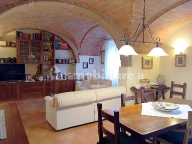 Poggibonsi, Località Maltraverso