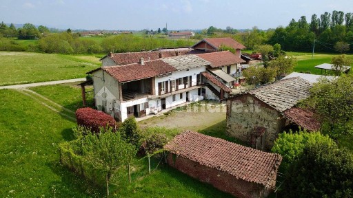 Cascina via Delio Godino 37, San Secondo di Pinerolo