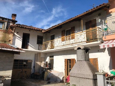 Casa colonica via Ponsati 47, Centro, Volvera