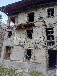 Rustico frazione Cramoletti Superiore, Viù