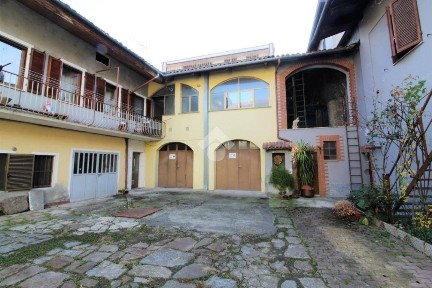 Casa colonica via Mazzini 27, Montalto Dora