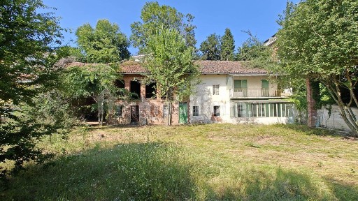Casale via Vittorio Veneto 5, Centro, Pralormo