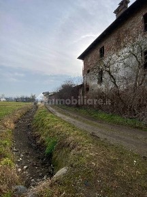Rustico via Milano 140B, Settimo Torinese