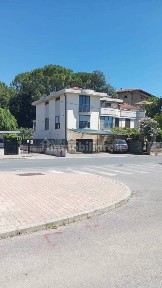 Villa unifamiliare via Volterrana, Colle Alta, Borgo Nuovo, Colle di Val d'Elsa