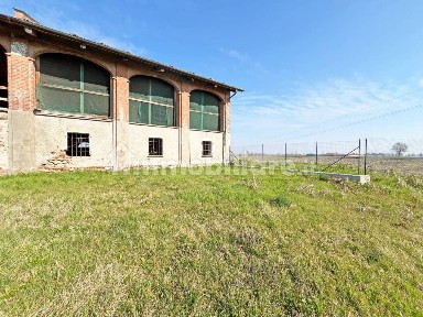 Rustico regione Berga 21, Macello