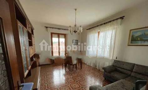 Villa unifamiliare via Don Giovanni Minzoni, San Giovanni D'Asso, Montalcino