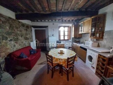 Murlo, Strada Comunale Di Vallerano, 33
