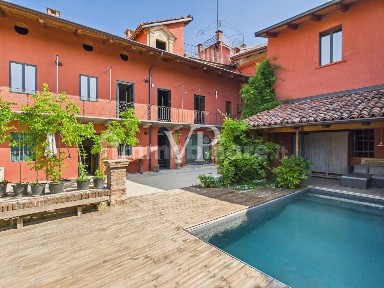 Casale via Giuseppe Garibaldi 42, Rondissone