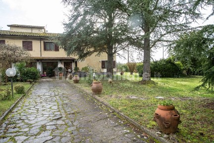 Siena, Pieve a Bozzone - Vico d'Arbia