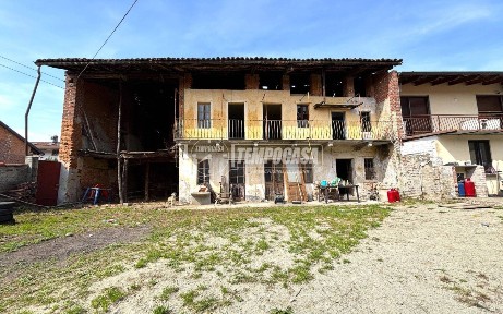 Cascina vicolo iano, San Giusto Canavese